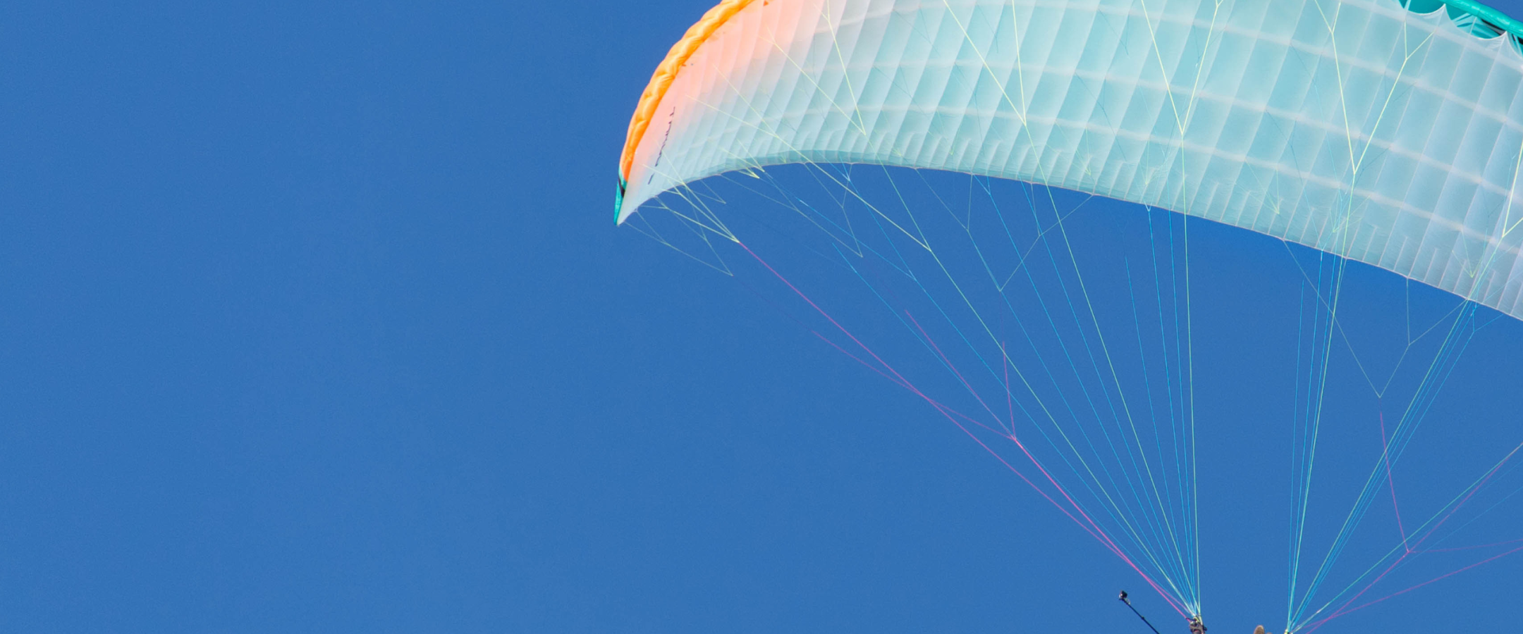 Industries_PParagliders, parachutes_and_hang_gliders
